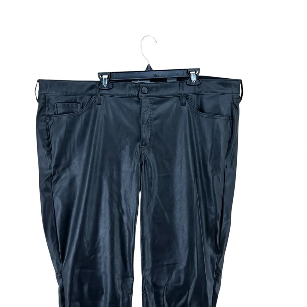 NWT Tall Length Torrid perfect skinny faux, leather high-rise pant plus size 24T